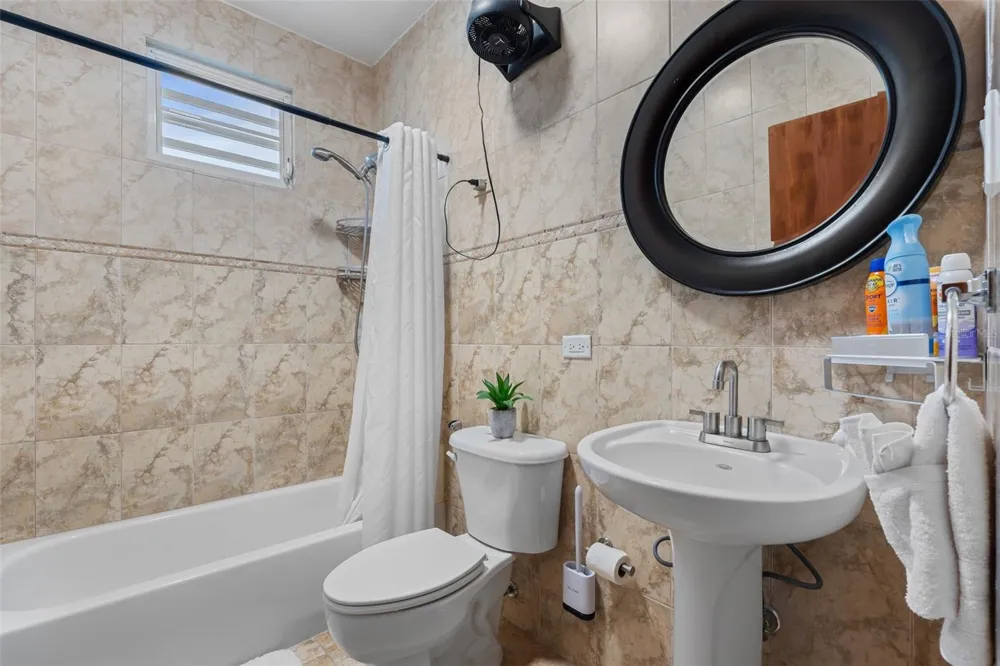 8 CONDO OCEAN VIEW CASTLE Aguada, PR 00602