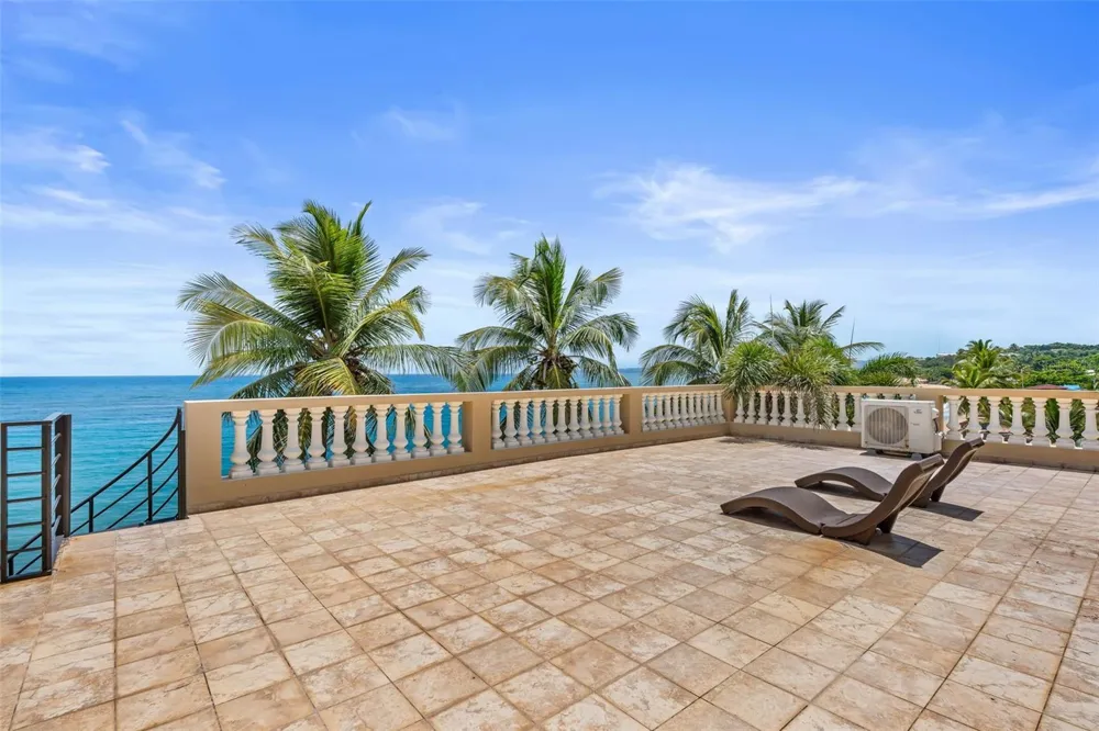 8 CONDO OCEAN VIEW CASTLE Aguada, PR 00602