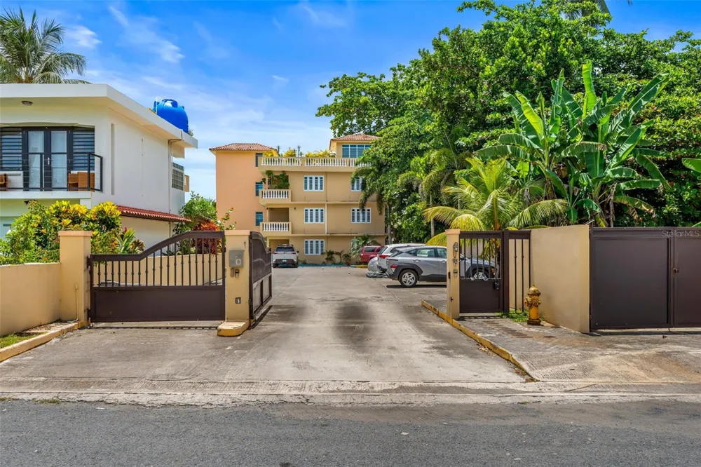 8 CONDO OCEAN VIEW CASTLE Aguada, PR 00602