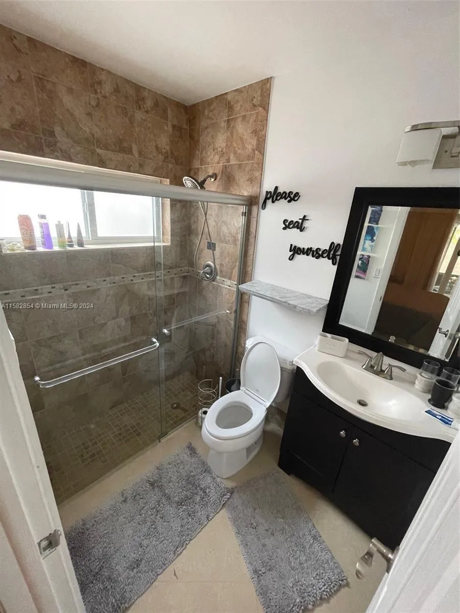 4920 SW 27th Avenue Fort Lauderdale, FL 33312