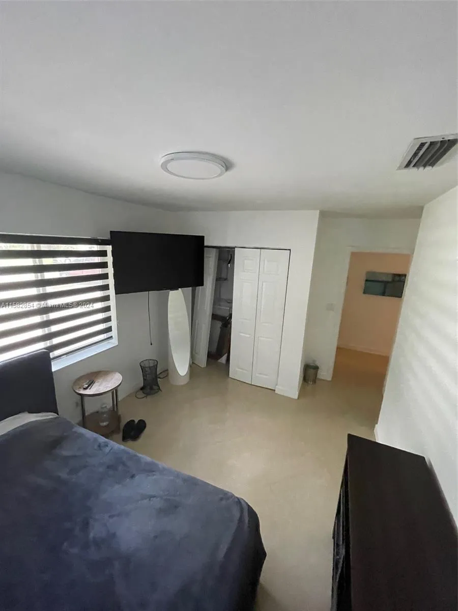 4920 SW 27th Avenue Fort Lauderdale, FL 33312