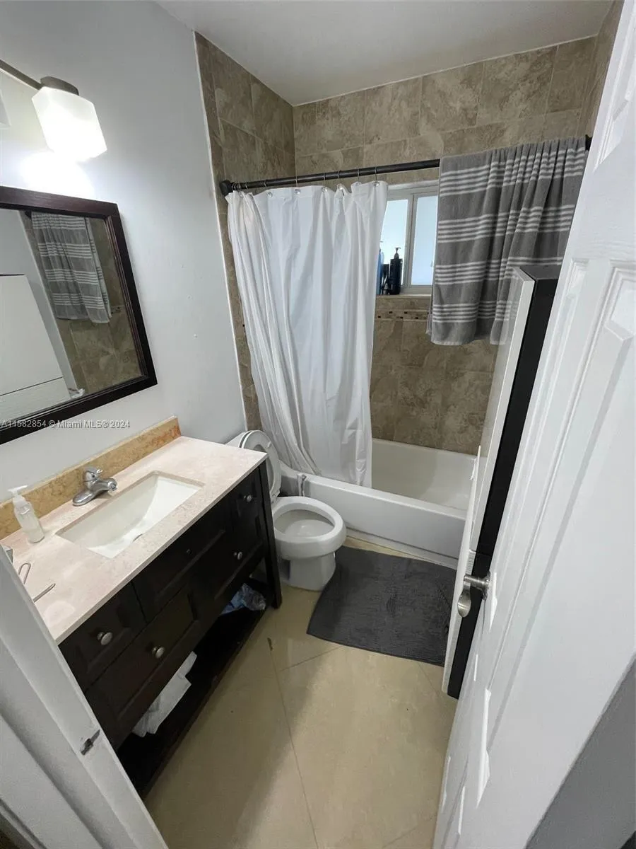 4920 SW 27th Avenue Fort Lauderdale, FL 33312