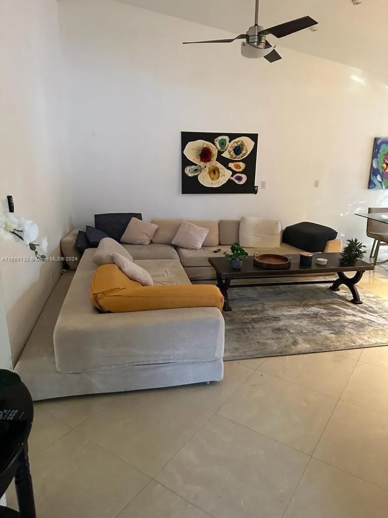 4920 SW 27th Avenue Fort Lauderdale, FL 33312