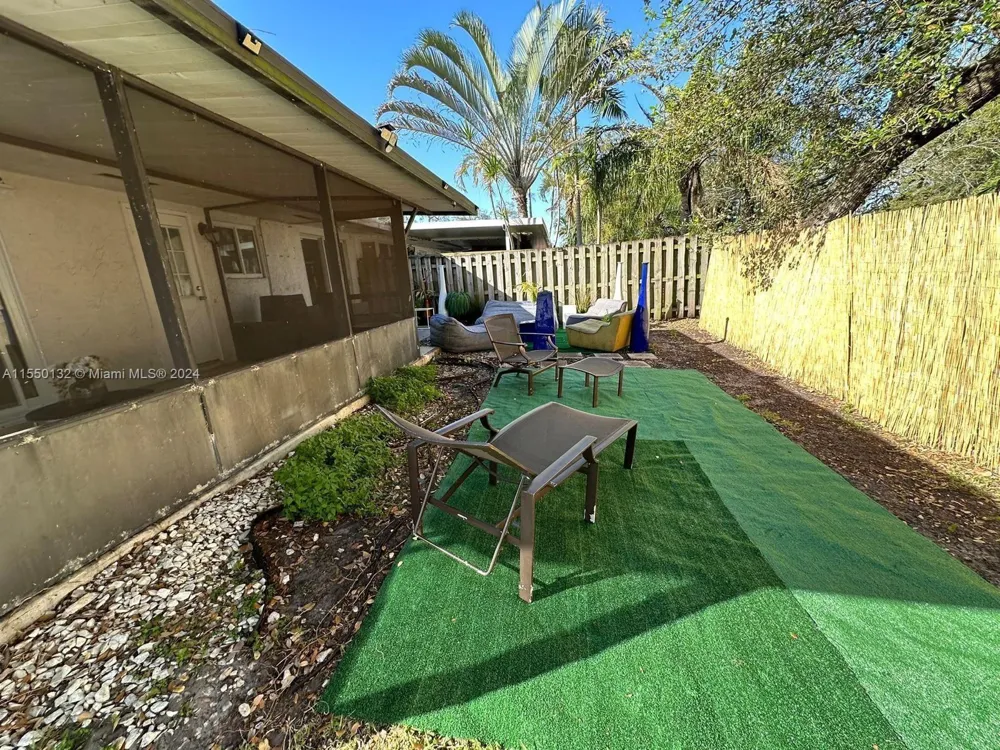4920 SW 27th Avenue Fort Lauderdale, FL 33312