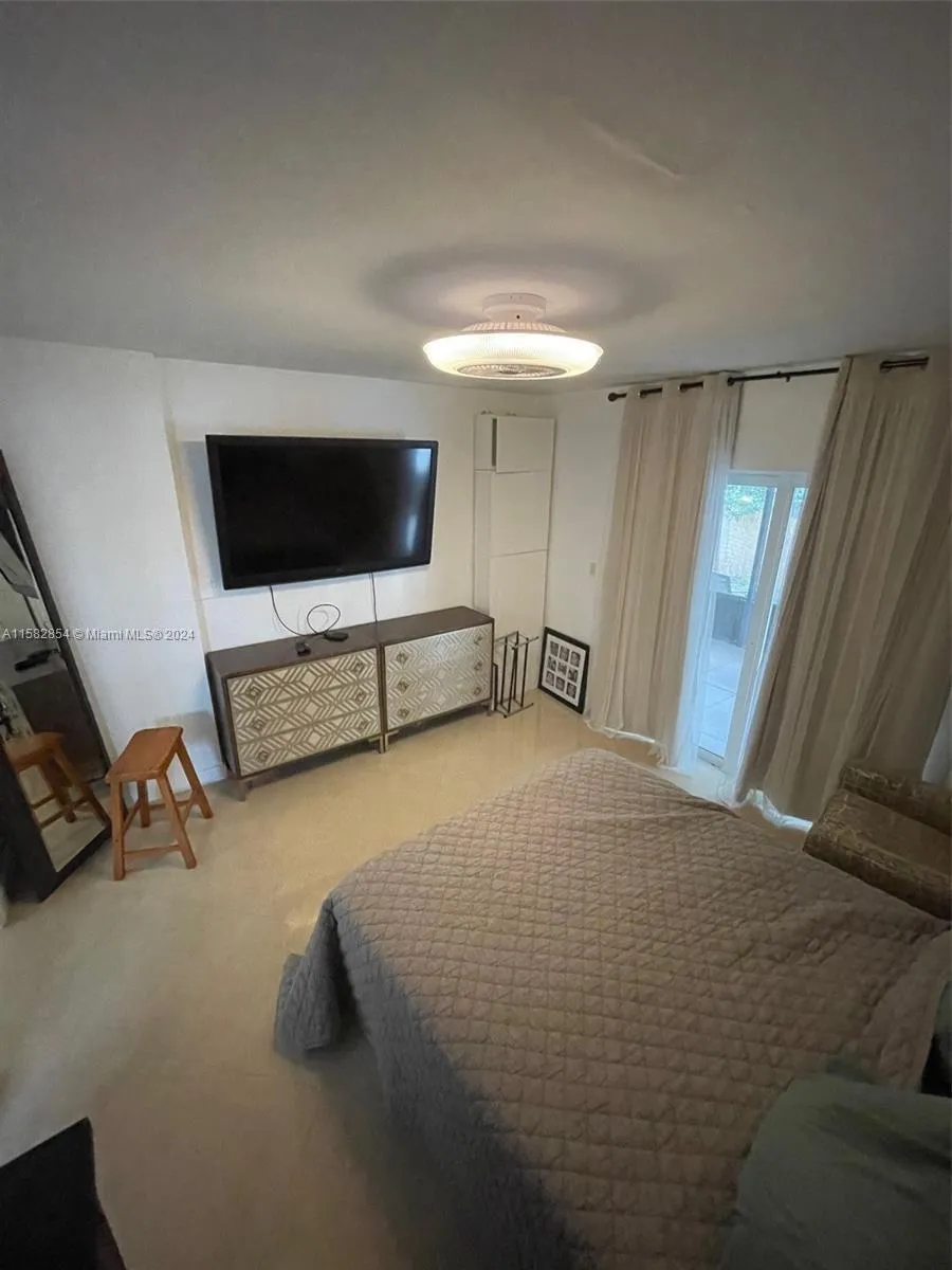 4920 SW 27th Avenue Fort Lauderdale, FL 33312