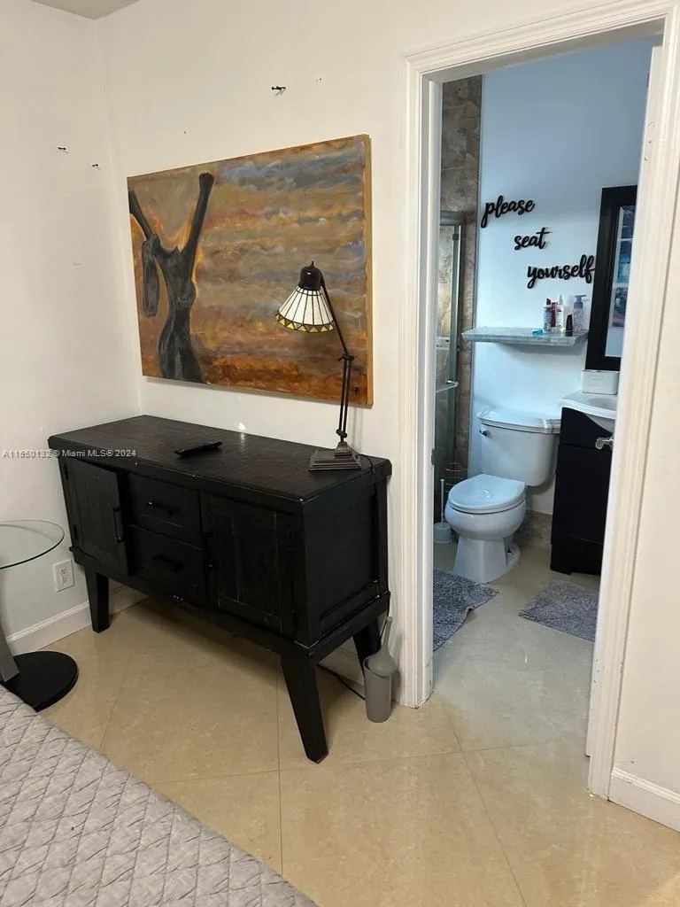 4920 SW 27th Avenue Fort Lauderdale, FL 33312