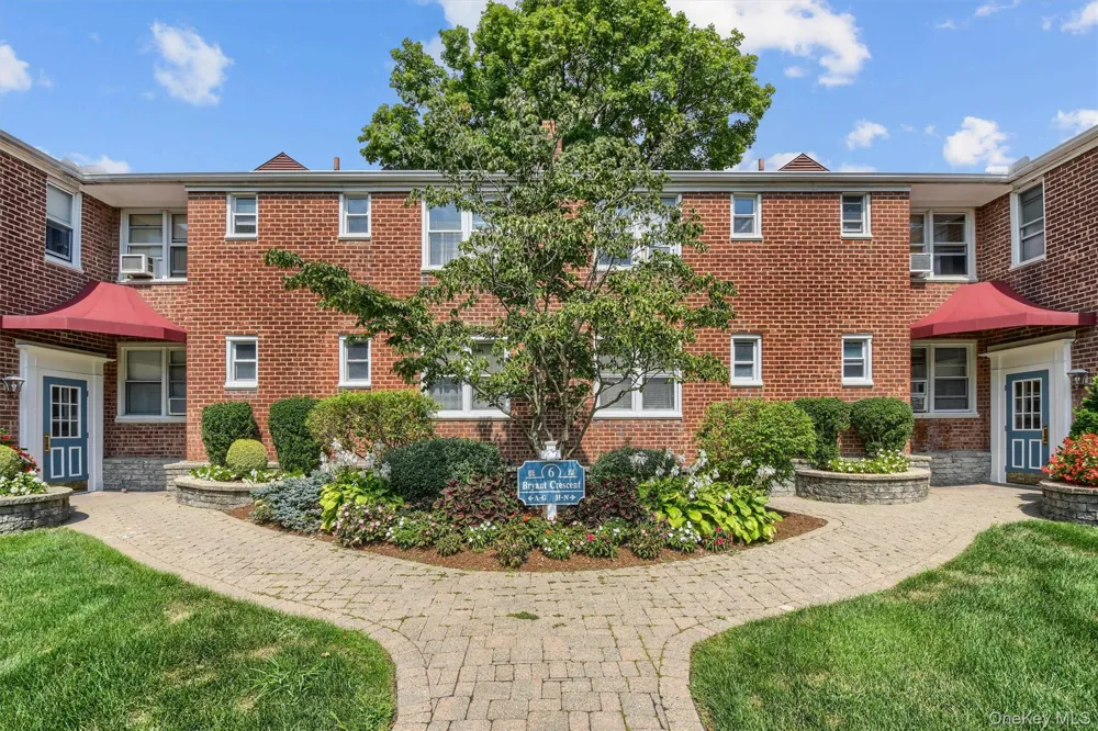 6 Bryant Crescent #1H White Plains, NY 10605