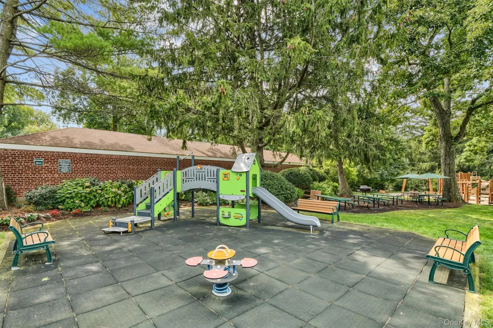 6 Bryant Crescent #1H White Plains, NY 10605
