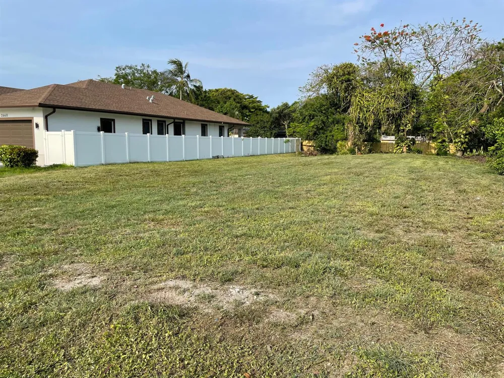 2630 NW 20th Avenue Oakland Park, FL 33311