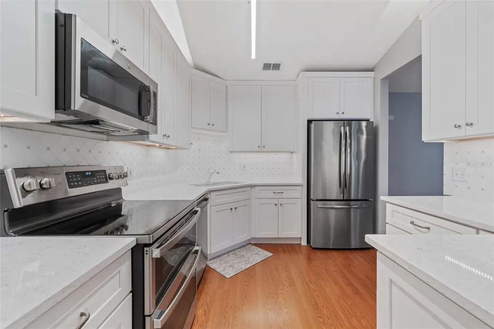 1010 LOCH VAIL #23 Apopka, FL 32712