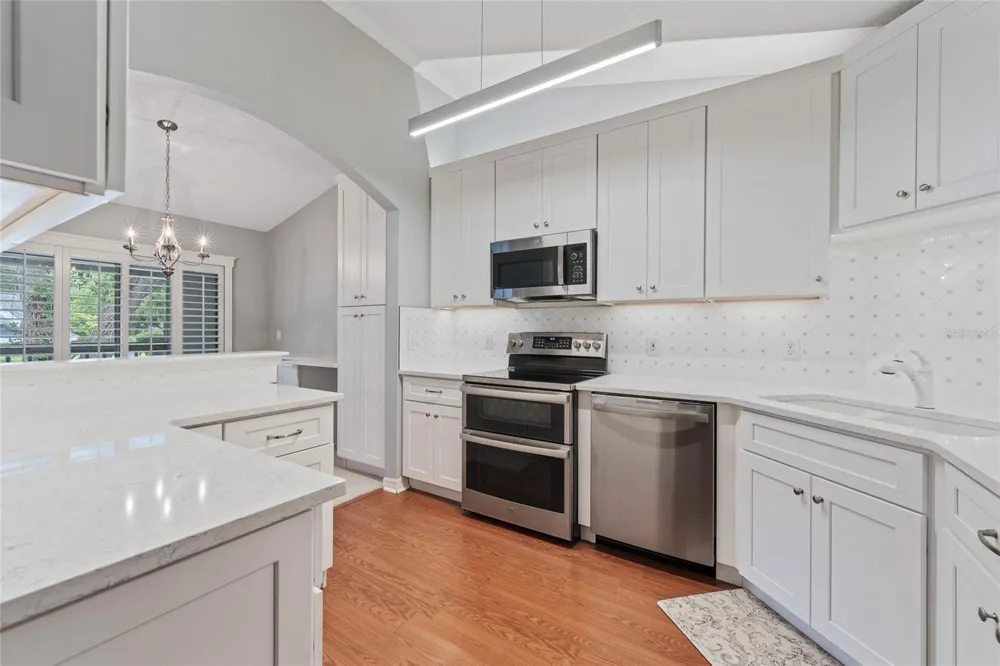 1010 LOCH VAIL #23 Apopka, FL 32712