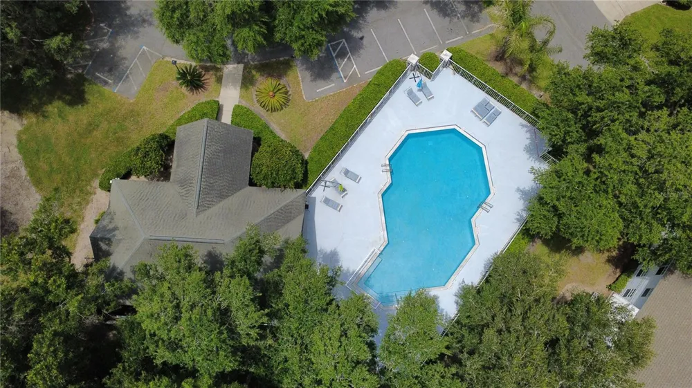 1010 LOCH VAIL #23 Apopka, FL 32712