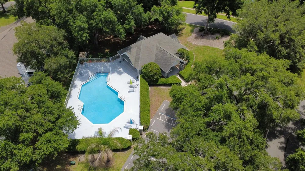 1010 LOCH VAIL #23 Apopka, FL 32712