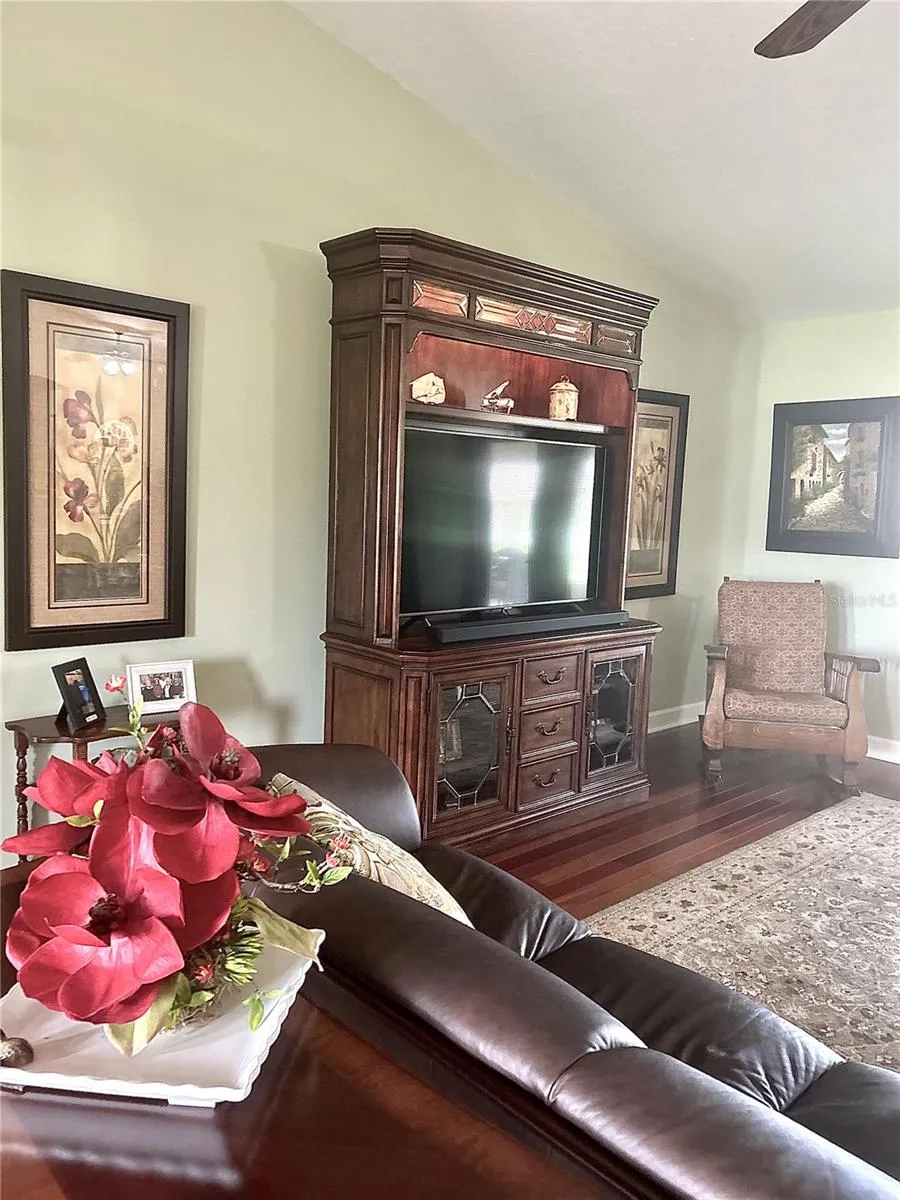 4580 COUNTY ROAD 121D Wildwood, FL 34785