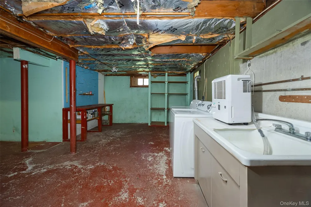 22 Howland Avenue Beacon, NY 12508