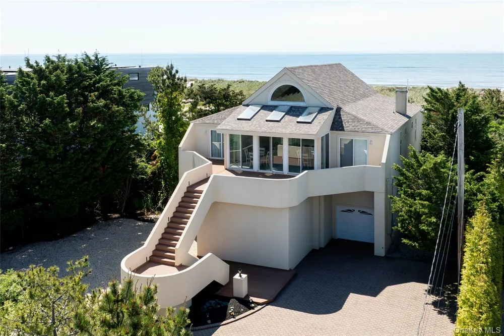 373 Dune Road Westhampton Beach, NY 11978