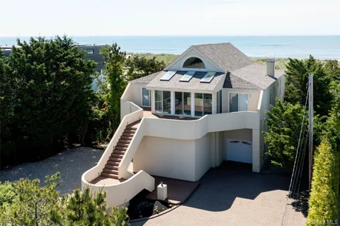 373 Dune Road