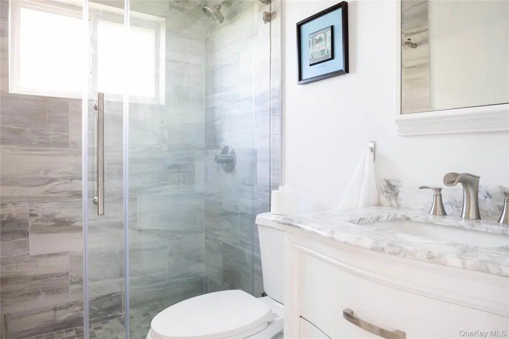 373 Dune Road Westhampton Beach, NY 11978