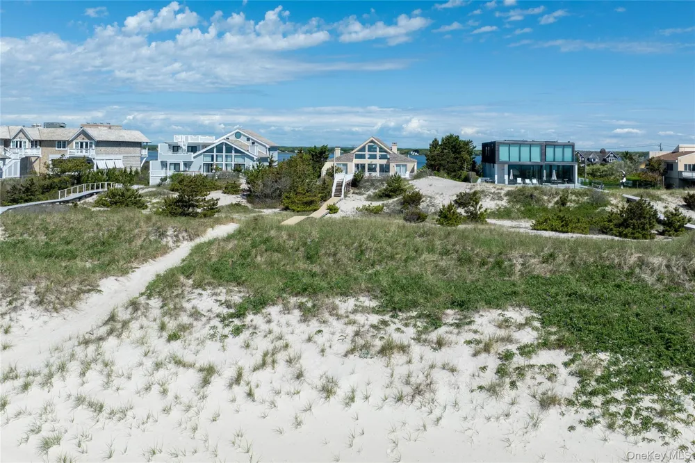373 Dune Road Westhampton Beach, NY 11978