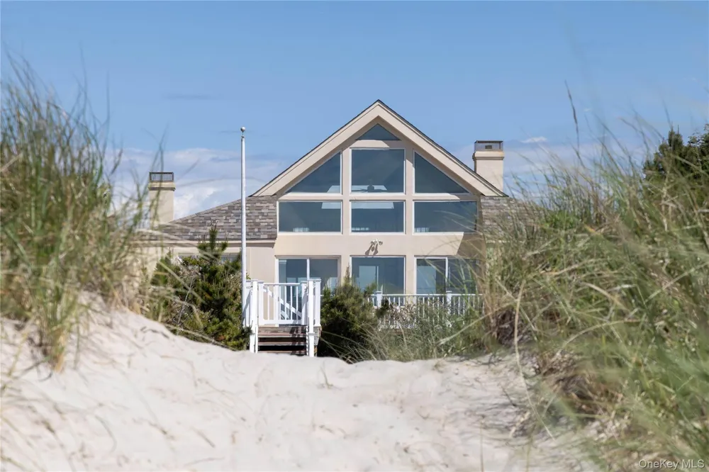 373 Dune Road Westhampton Beach, NY 11978