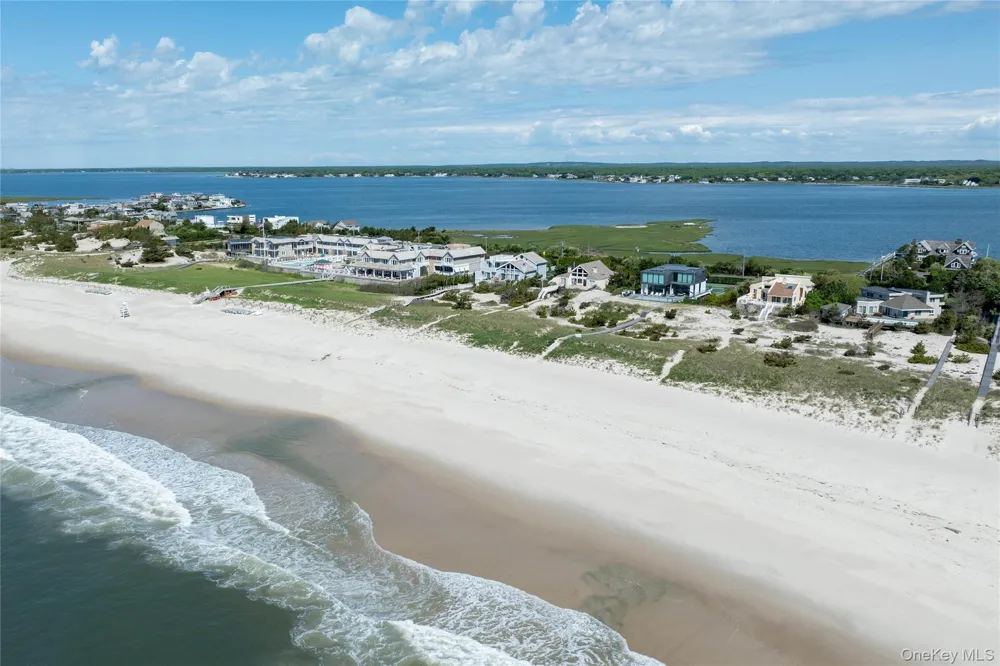 373 Dune Road Westhampton Beach, NY 11978