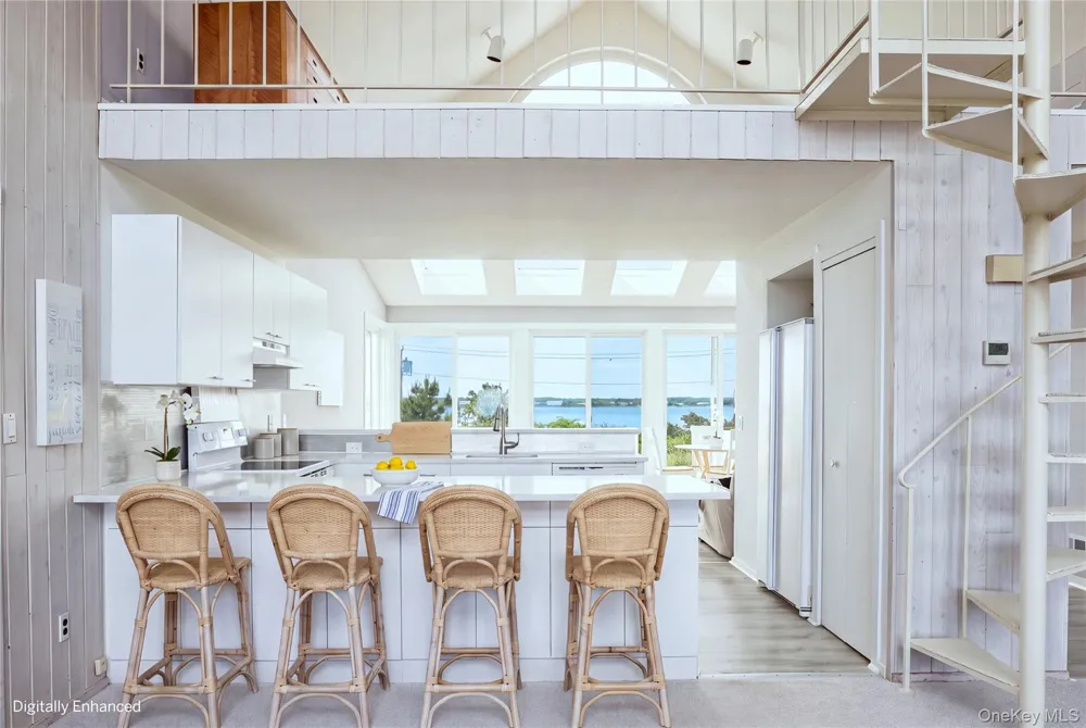 373 Dune Road Westhampton Beach, NY 11978