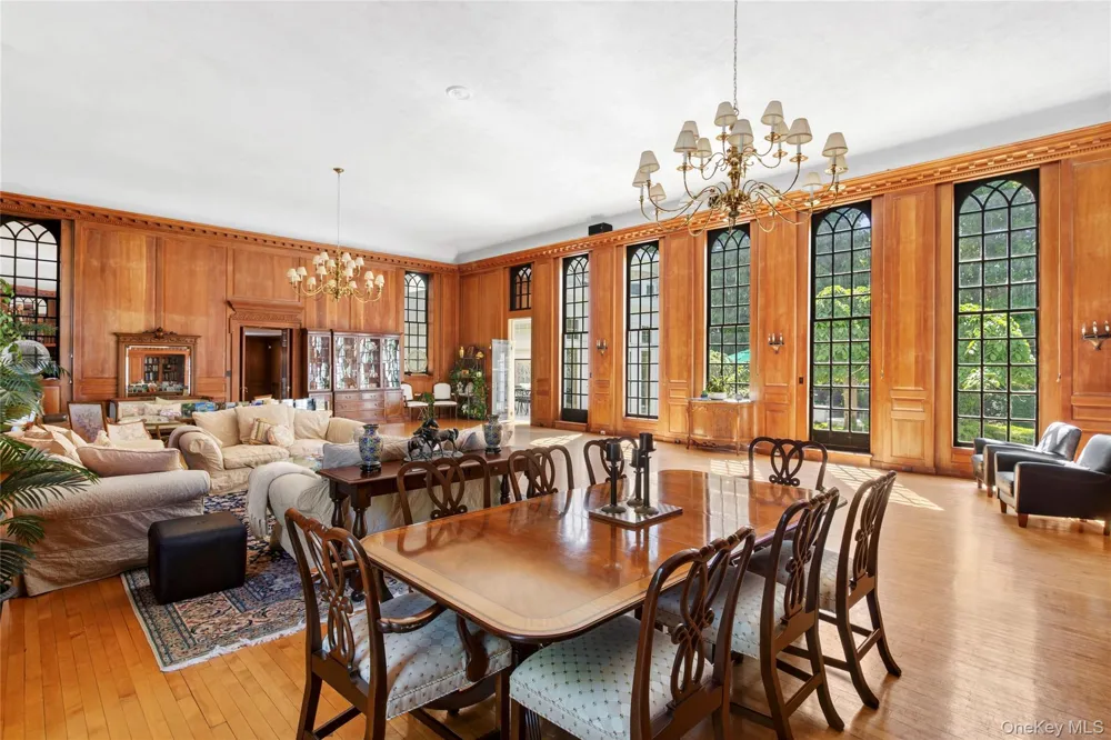 45 Beach Lane Westhampton Beach, NY 11978