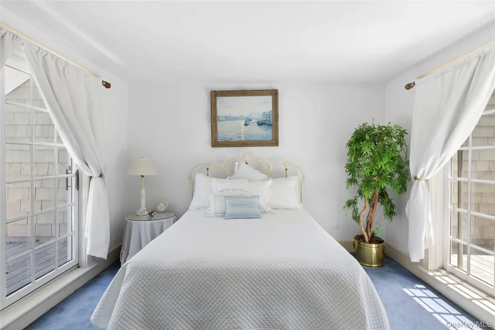 45 Beach Lane Westhampton Beach, NY 11978