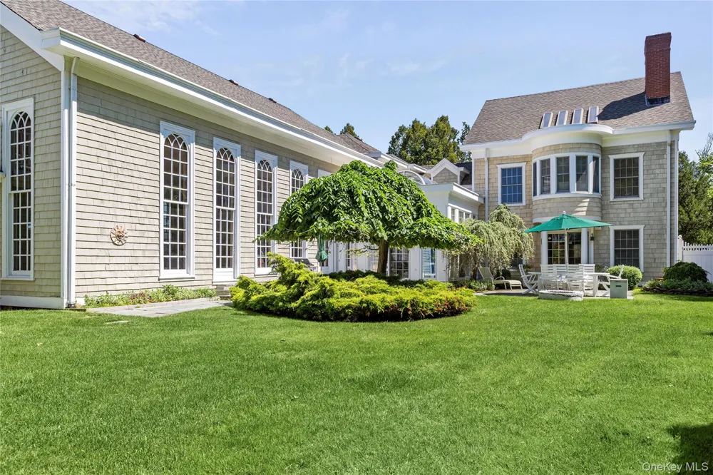 45 Beach Lane Westhampton Beach, NY 11978