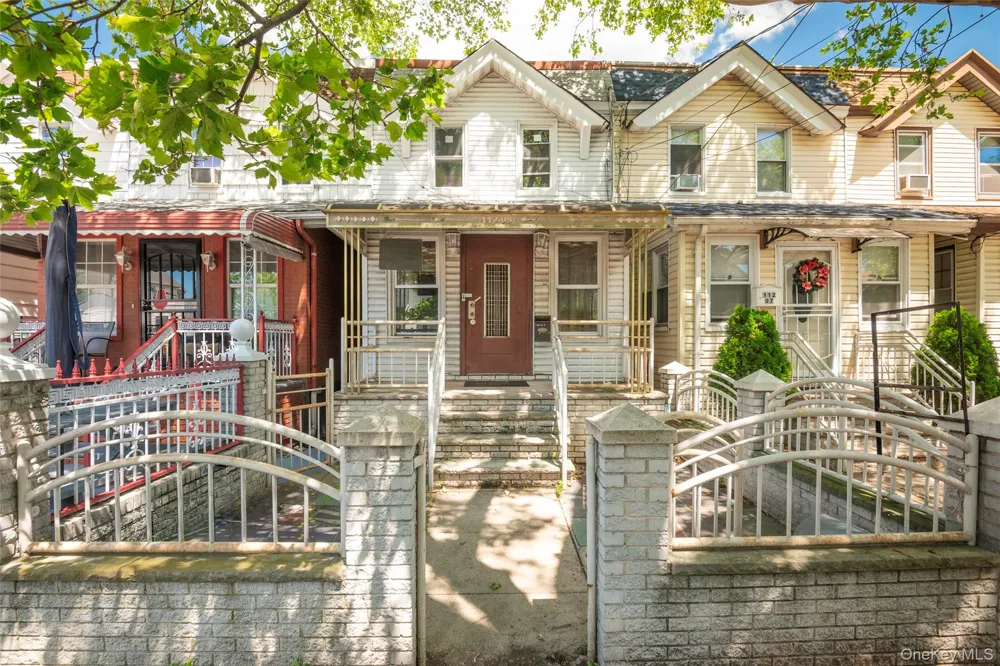 11205 103rd Avenue Richmond Hill, NY 11419