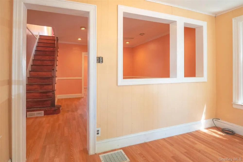 11205 103rd Avenue Richmond Hill, NY 11419