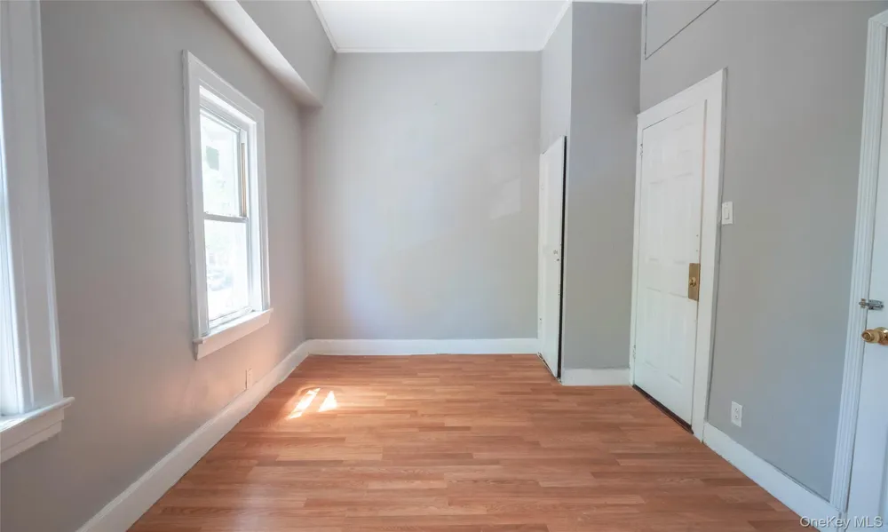 11205 103rd Avenue Richmond Hill, NY 11419