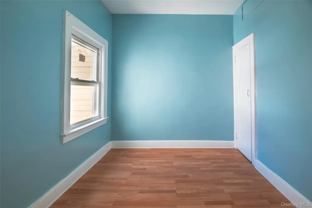 11205 103rd Avenue Richmond Hill, NY 11419