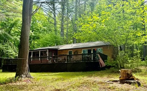 3 Perry Road