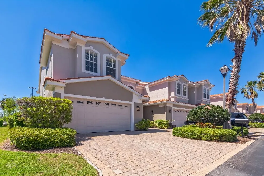 1340 RIBOLLA DRIVE Palm Harbor, FL 34683