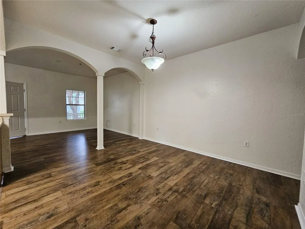 1004 PARK CENTRAL CIRCLE Groveland, FL 34736