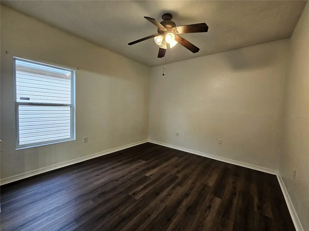 1004 PARK CENTRAL CIRCLE Groveland, FL 34736