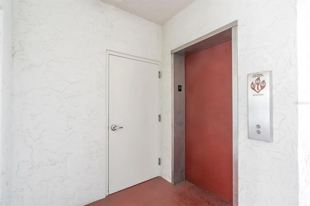 5060 76TH AVENUE #402 Pinellas Park, FL 33781