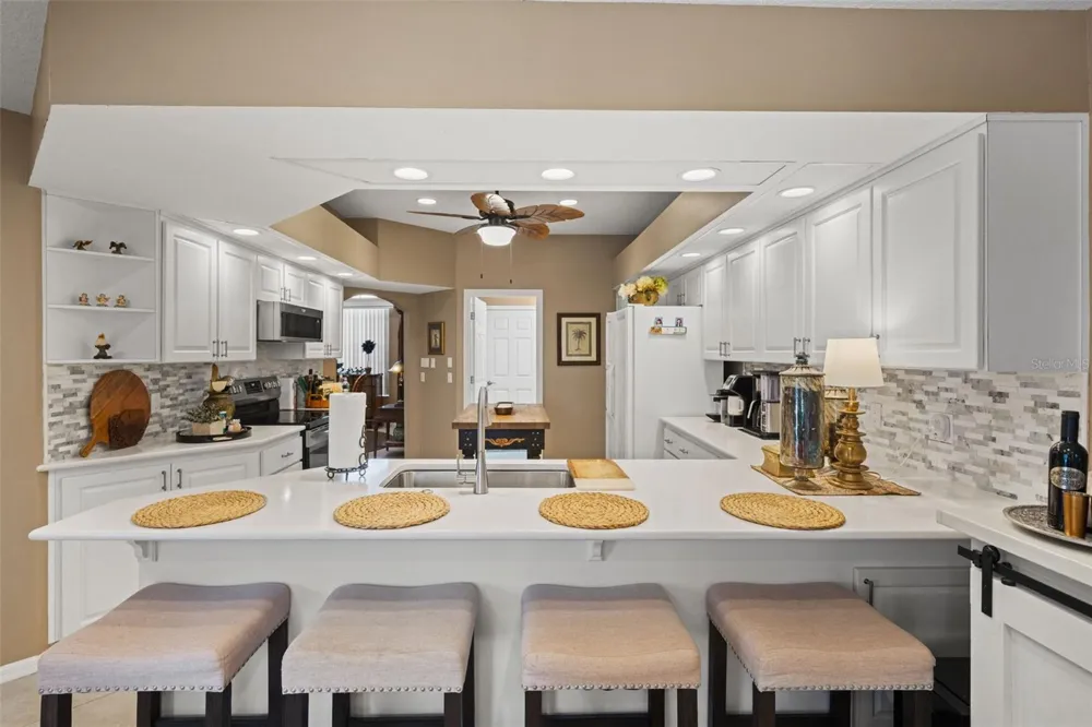 8420 MAYBELLE DRIVE Weeki Wachee, FL 34613