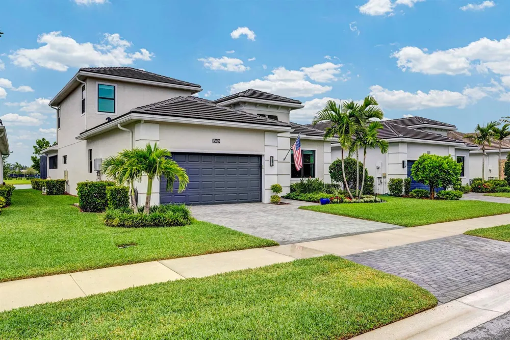 15829 Key Biscayne Lane Westlake, FL 33470