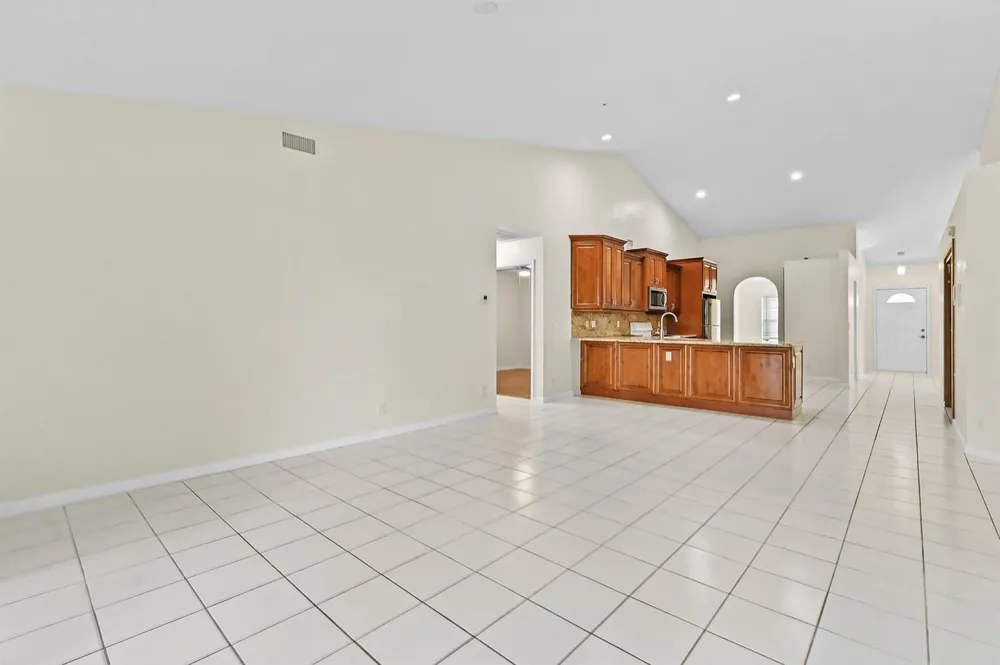 18377 Fresh Lake Way Boca Raton, FL 33498
