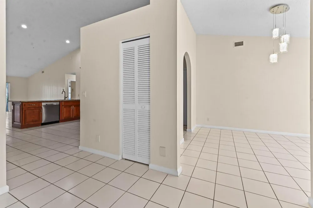 18377 Fresh Lake Way Boca Raton, FL 33498