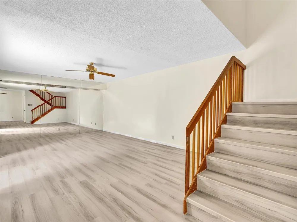 713 NW 99th Circle Plantation, FL 33324