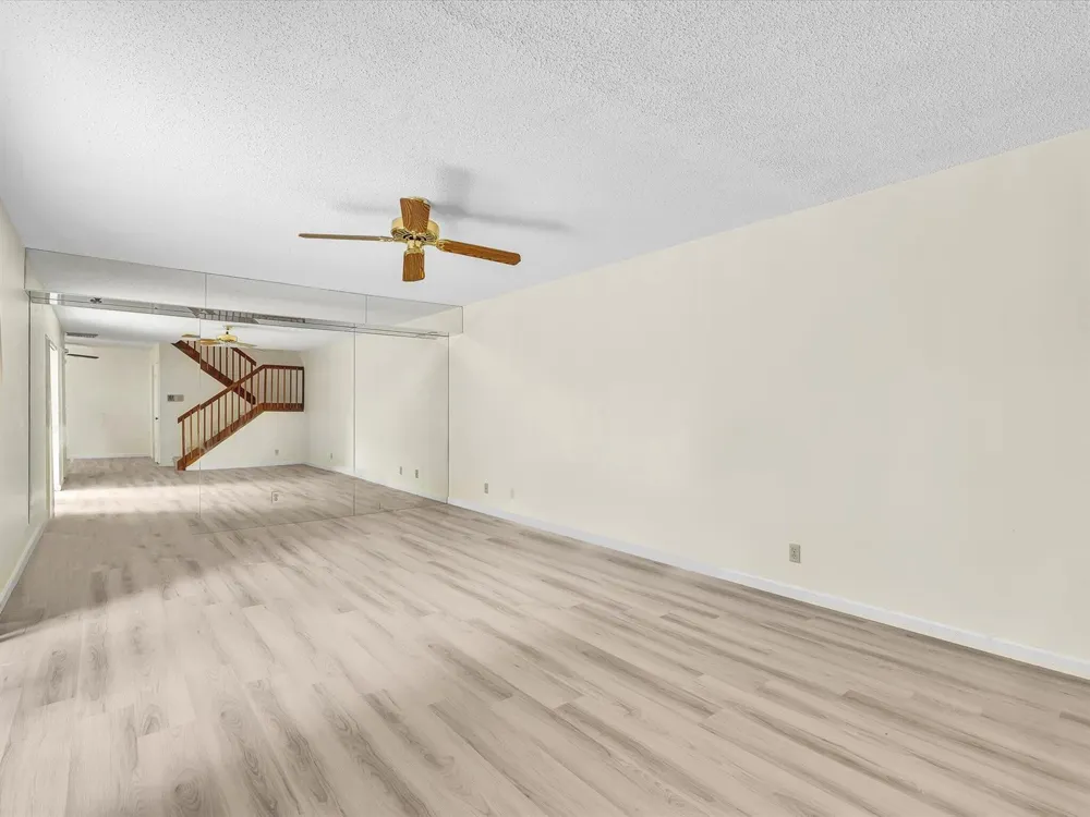 713 NW 99th Circle Plantation, FL 33324