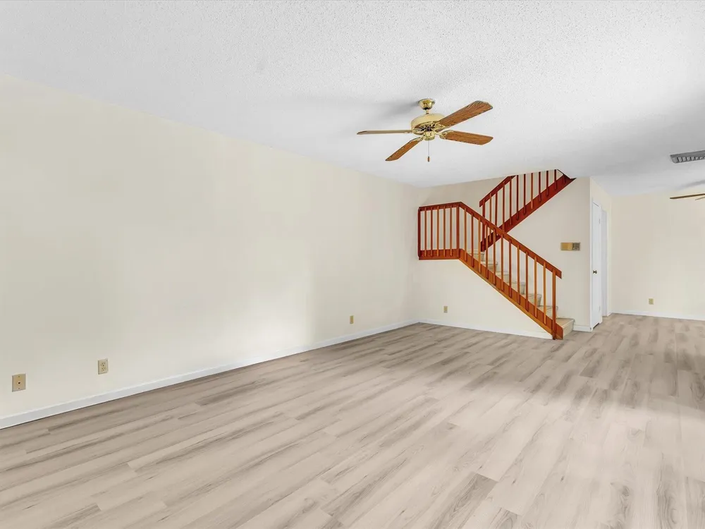 713 NW 99th Circle Plantation, FL 33324