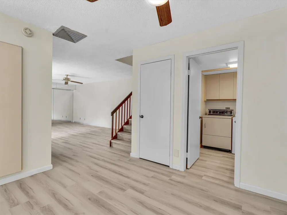 713 NW 99th Circle Plantation, FL 33324