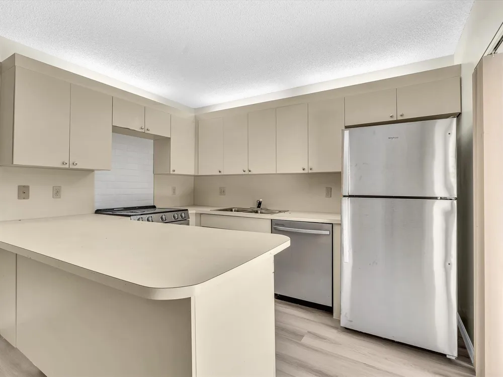 713 NW 99th Circle Plantation, FL 33324