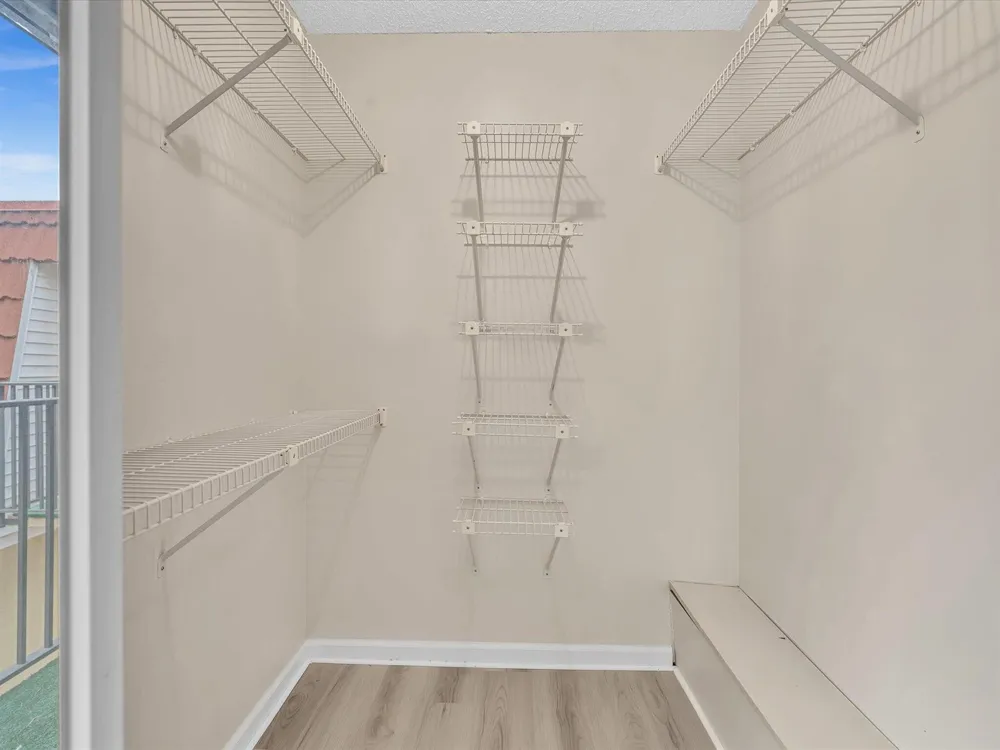 713 NW 99th Circle Plantation, FL 33324