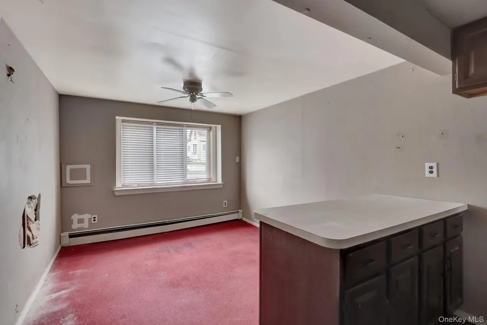 41 Fremont Street Lindenhurst, NY 11757