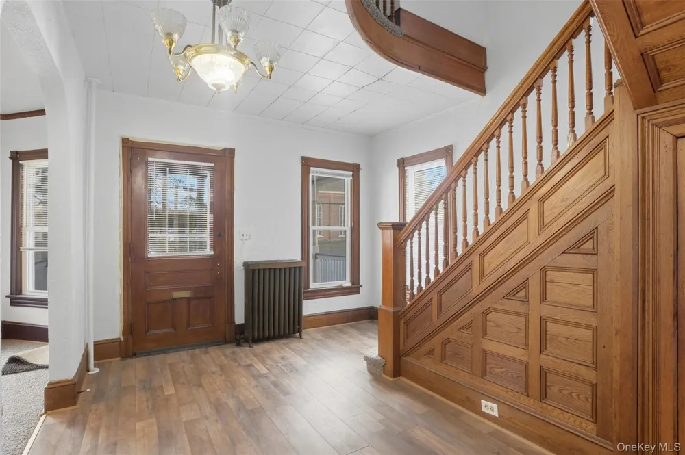 8 Sullivan Avenue Port Jervis, NY 12771
